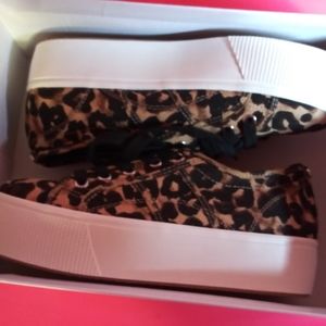 STEVE MADDEN PLAYFORM SNEAKERS